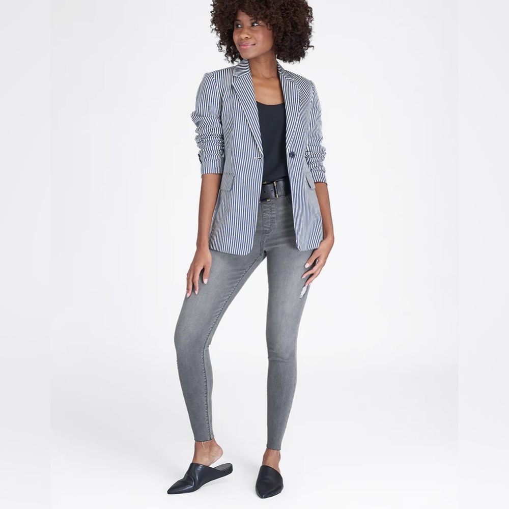 NWT: SPANX distressed denim legging, XS Vintage gray